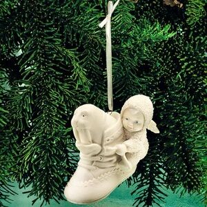 Retired Bootiebaby Snowbaby